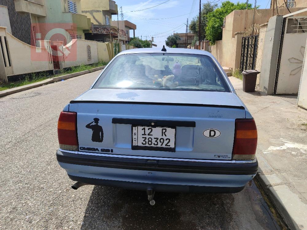 اوبل أوميغا